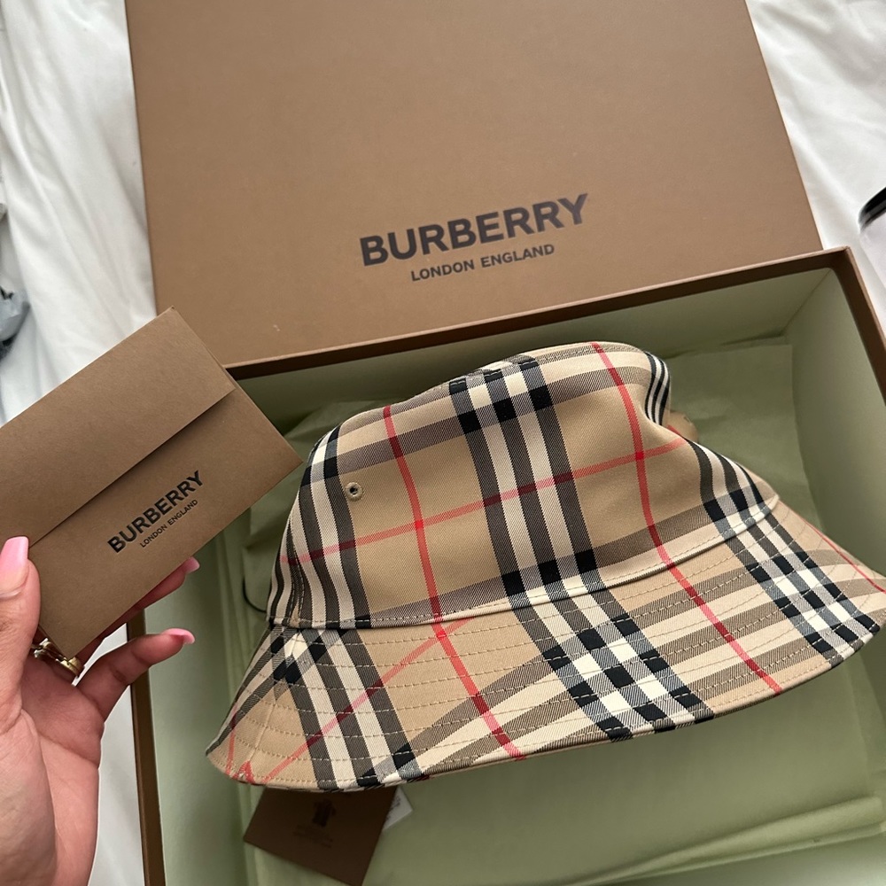 Authentic Burberry Bucket Hat size L